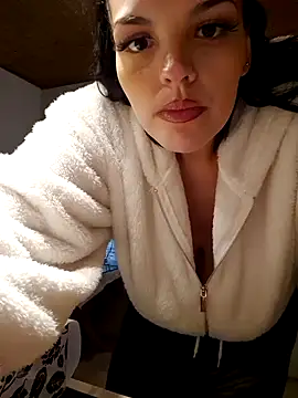 Jujuicy 97 online show from December 2024 07:58:02 AM