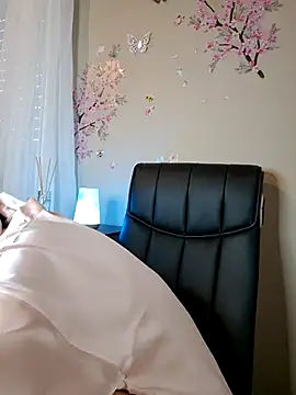 Jujuicy 97 online show from March 2025 04:40:02 PM