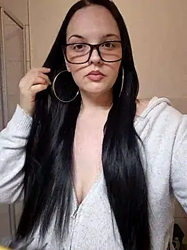 Jujuicy 97 online show from January 2026 04:00:01 PM