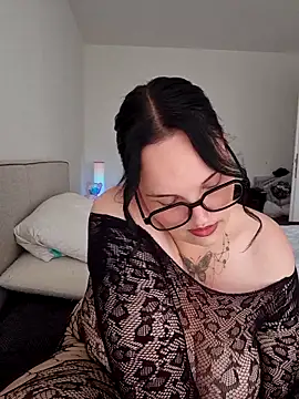 Snapshot of Jujuicy_97 chatting on June 2026 02:59:02 PM Jujuicy 97 online show from June 2026 02:59:02 PM