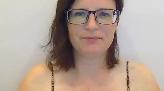 CrimsonMistress online show from January 2025 12:11:01 AM