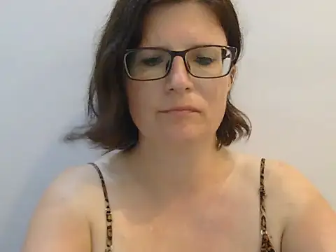 CrimsonMistress online show from January 2025 12:22:02 AM