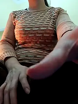 JasminePham online show from December 2024 07:24:02 AM