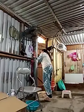 JasminePham online show from December 2024 04:21:01 AM