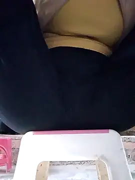 JasminePham online show from January 2025 04:10:02 AM