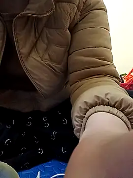 JasminePham online show from February 2025 02:10:01 PM