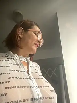 Snapshot of anastasia_and_jordan chatting on September 2025 09:14:01 AM anastasia and jordan online show from September 2025 09:14:01 AM