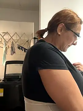 anastasia and jordan online show from December 2025 07:51:01 PM