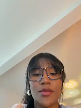 Snapshot of Jessie-pradoo chatting on April 2026 10:05:02 PM Jessie-pradoo online show from April 2026 10:05:02 PM