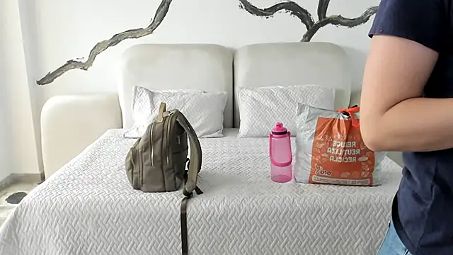 BridgetRodriguez online show from January 2025 12:27:01 PM