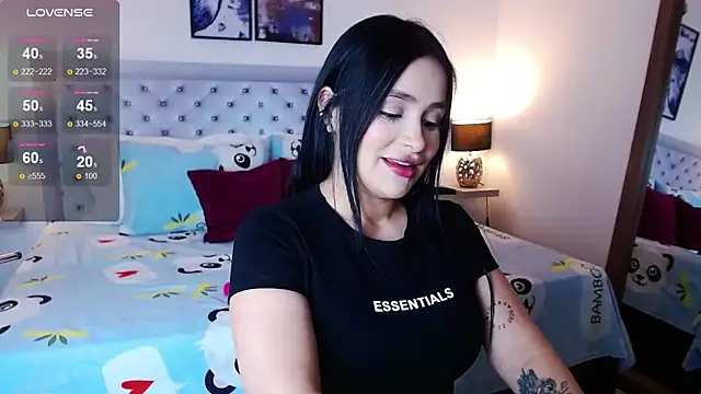 sarascottt online show from March 2026 02:12:02 PM