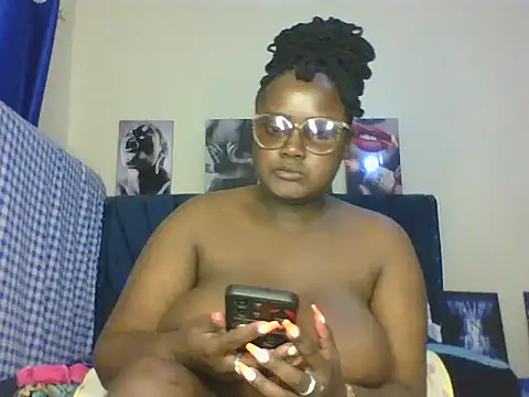 Snapshot of Montel_Montel_ chatting on September 2025 01:03:01 PM Montel Montel online show from September 2025 01:03:01 PM