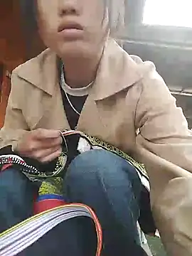 Snapshot of lytamye chatting on March 2025 07:05:02 AM lytamye online show from March 2025 07:05:02 AM