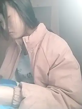 Snapshot of lytamye chatting on March 2025 01:24:02 AM lytamye online show from March 2025 01:24:02 AM