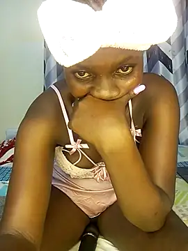 Snapshot of Slimthick900 chatting on March 2025 06:50:02 PM Slimthick900 online show from March 2025 06:50:02 PM