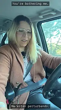 EmyLana online show from April 2026 06:33:01 AM