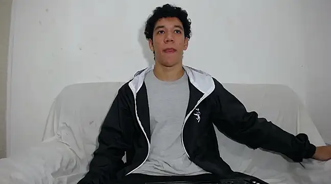 ethan noir online show from February 2025 09:22:01 PM