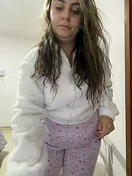 Im Amelia online show from July 2026 01:45:01 AM