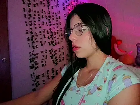 Snapshot of Adararose1 chatting on February 2025 07:19:02 PM Adararose1 online show from February 2025 07:19:02 PM