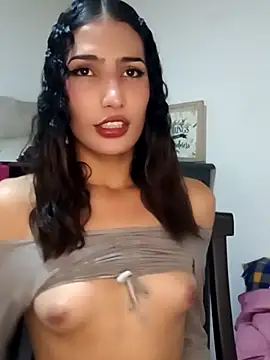 Snapshot of Lanna_hott_ chatting on March 2025 10:37:01 PM Lanna hott online show from March 2025 10:37:01 PM