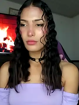 Lanna hott  online show from November 2025 11:54:02 PM