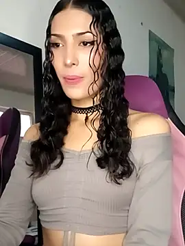 Lanna hott  online show from March 2026 08:00:01 PM