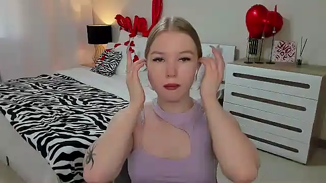 shy  lady online show from February 2025 07:18:01 AM