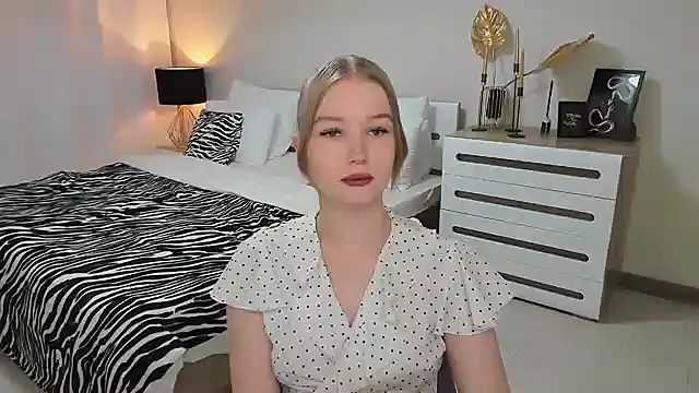 shy  lady online show from March 2025 06:21:02 PM