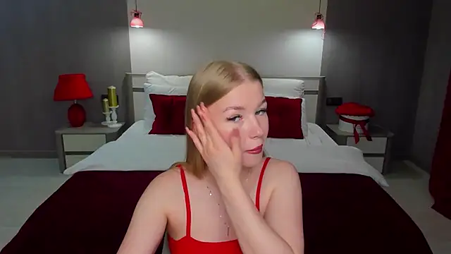 Snapshot of shy__lady chatting on June 2026 06:31:02 PM shy lady online show from June 2026 06:31:02 PM