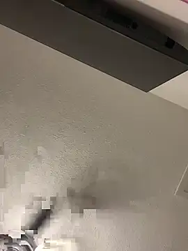 u091 online show from November 2025 04:44:02 AM