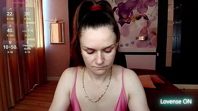 AriaGray online show from February 2026 01:07:02 PM