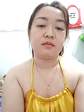 VyOanh2K online show from March 2025 05:02:01 PM