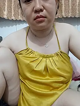 Snapshot of VyOanh2K chatting on June 2026 05:50:02 PM VyOanh2K online show from June 2026 05:50:02 PM