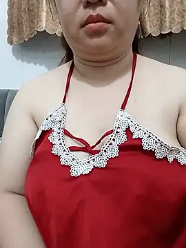 Snapshot of VyOanh2K chatting on July 2026 04:31:02 PM VyOanh2K online show from July 2026 04:31:02 PM
