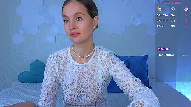 Snapshot of Lynna_Sparks chatting on April 2026 02:09:02 AM Lynna Sparks online show from April 2026 02:09:02 AM