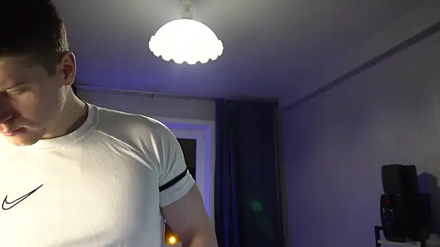 Bruno Banani online show from November 2025 05:14:02 PM