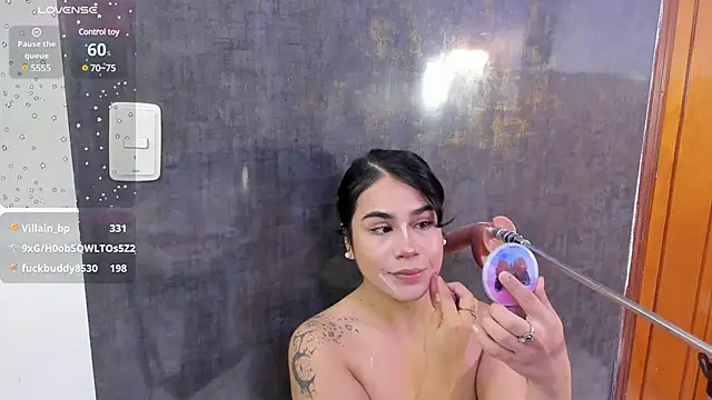 zyle boobs online show from February 2025 02:29:02 AM