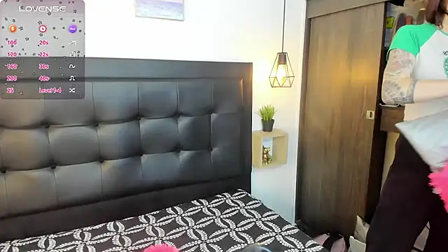 Snapshot of sweet_abby1 chatting on December 2024 12:11:01 PM sweet abby1 online show from December 2024 12:11:01 PM