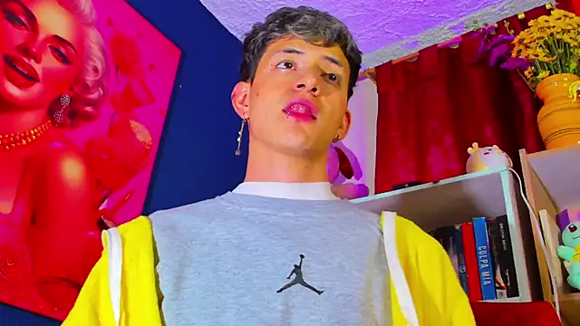 GabyThoms online show from March 2025 03:57:02 AM