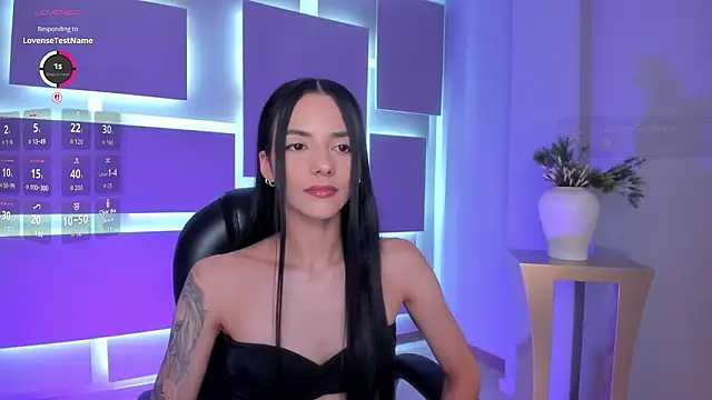 Snapshot of HannahJamesX chatting on February 2026 03:34:02 AM HannahJamesX online show from February 2026 03:34:02 AM