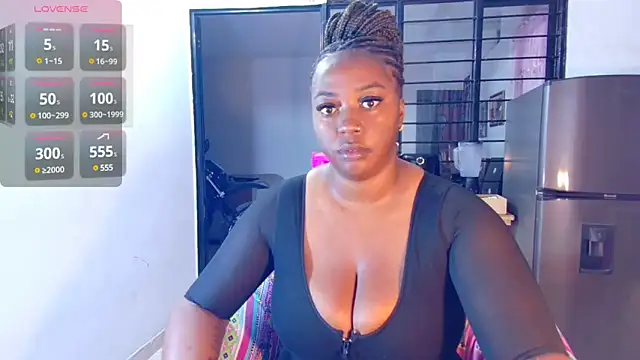Snapshot of CiaraEbony chatting on March 2025 09:24:02 AM CiaraEbony online show from March 2025 09:24:02 AM