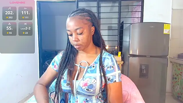 Snapshot of CiaraEbony chatting on January 2026 12:23:02 AM CiaraEbony online show from January 2026 12:23:02 AM