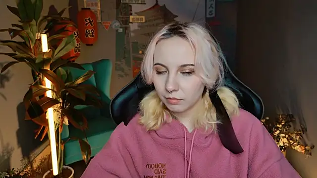 JasmineMilko online show from March 2025 09:35:02 AM