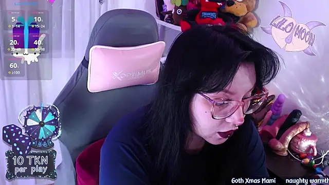 LiloMoon69 online show from December 2025 02:45:02 PM