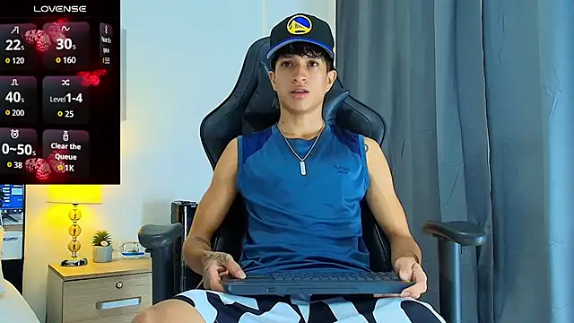 Snapshot of _CamiloBass chatting on August 2026 01:19:02 AM CamiloBass online show from August 2026 01:19:02 AM