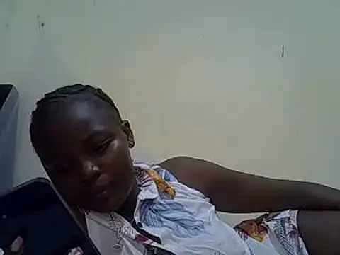 pretty vivy online show from March 2025 10:32:02 AM