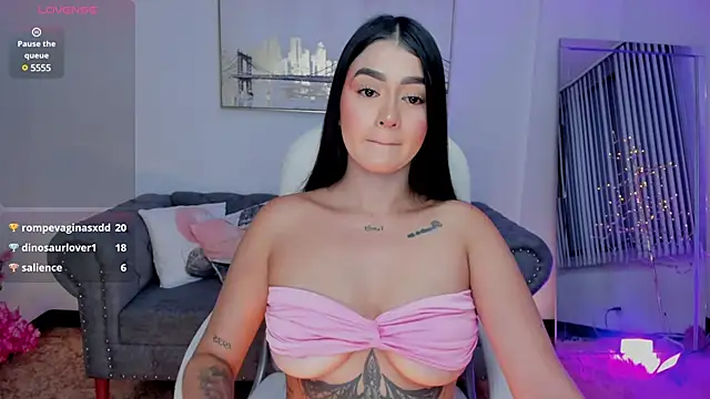 Snapshot of amelie_jhons chatting on January 2025 12:00:01 AM amelie jhons online show from January 2025 12:00:01 AM