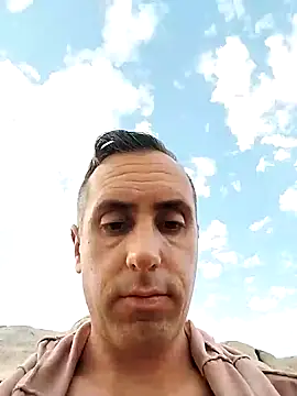 Snapshot of HELL_FIRE chatting on February 2025 10:11:01 PM HELL FIRE online show from February 2025 10:11:01 PM