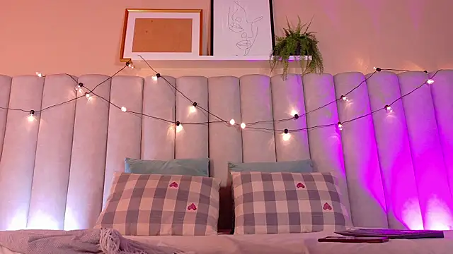 EngelStone online show from November 2025 07:46:02 PM