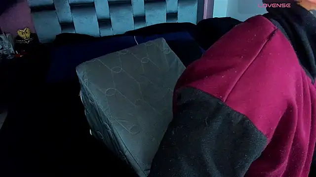 Piggy Eddy online show from January 2025 02:02:01 PM